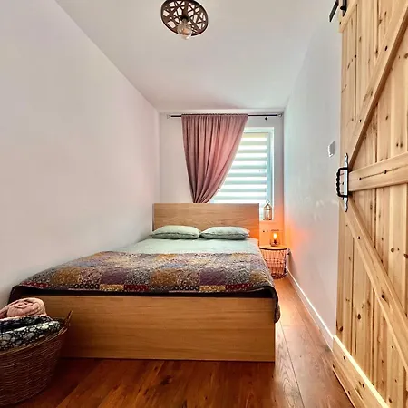 Centrum Piotra Skargi Apartment *